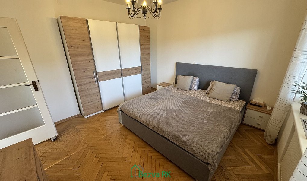 Prodej domu 135 m² s pozemkem 762 m², Králův Dvůr – náhled fotky 4