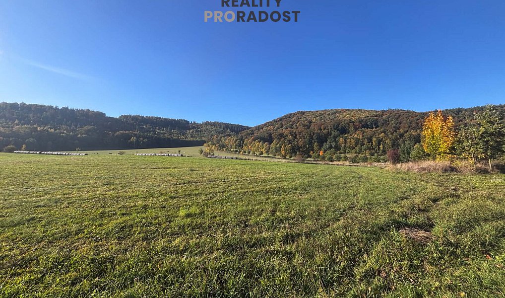 Prodej stavebního pozemku 1 373 m², Odry – náhled fotky 4
