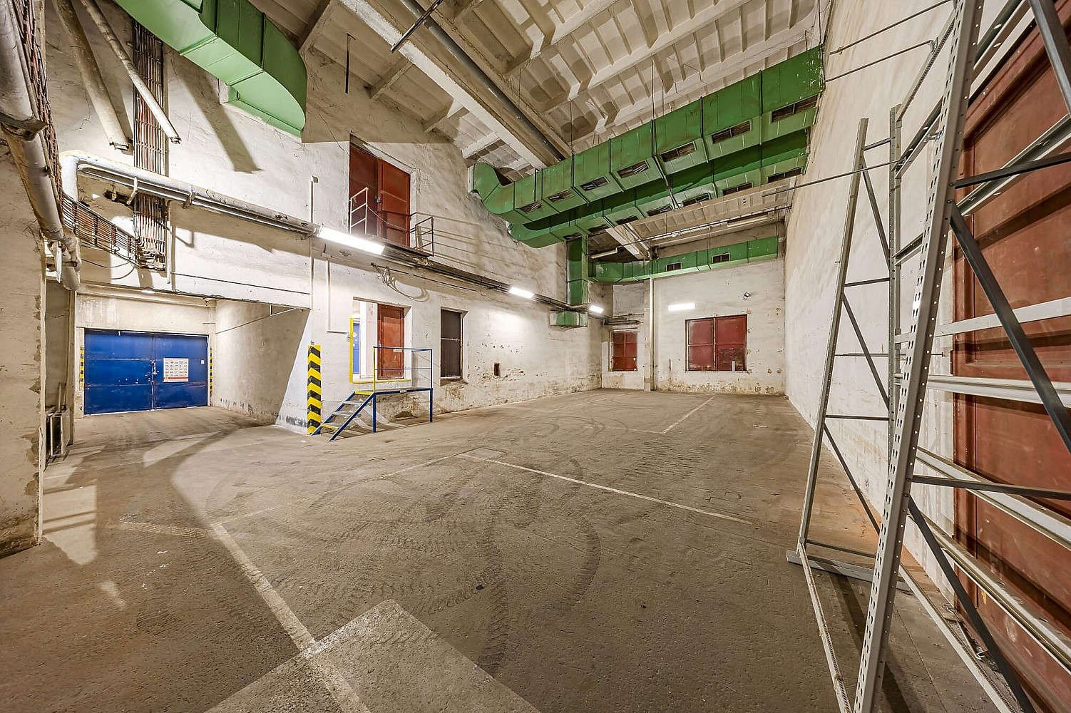 Pronájem obchodních prostor 187 m²