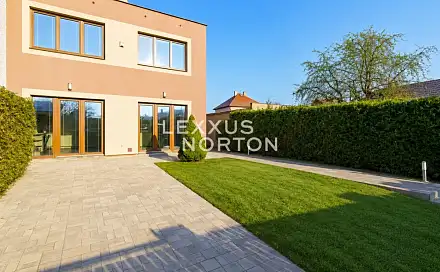Pronájem domu 180 m² s pozemkem 380 m², Budilovská, Praha 4 - Písnice