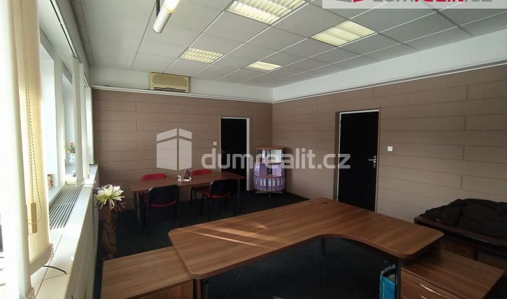 Pronájem kanceláře 28 m², Třeboň – náhled fotky 2