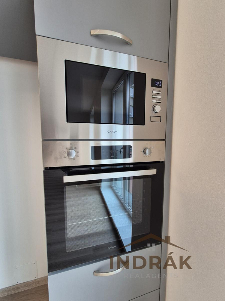 Pronájem bytu 2+kk 69 m² — photo 5