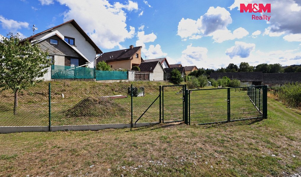 Prodej stavebního pozemku 1 496 m², Puklice – náhled fotky 6