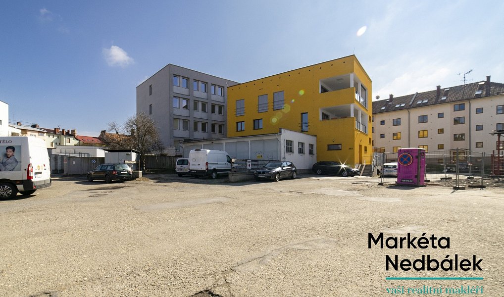 Prodej bytu 4+kk 111 m², Vsetín – náhled fotky 18