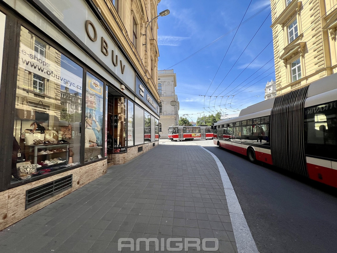 Pronájem obchodních prostor 63 m² – fotografie 3
