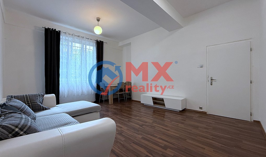 Prodej bytu 2+1 46 m², Praha – náhled fotky 2