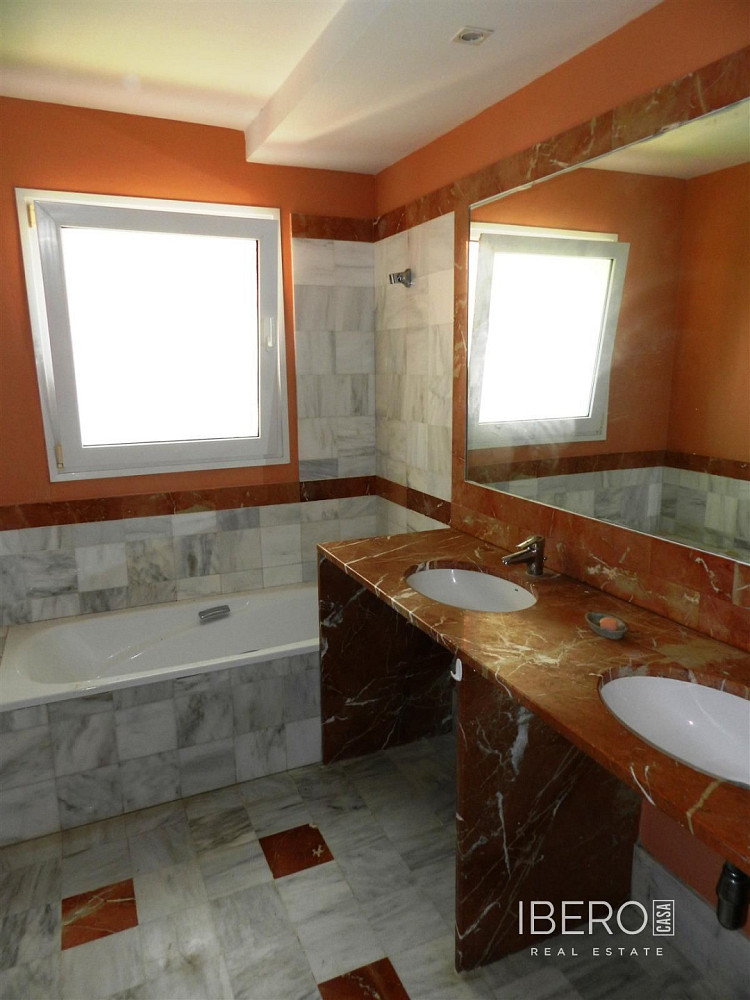 Casa 5+kk – San Roque, Sotogrande - Més