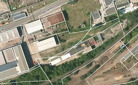 Prodej pozemku 2 912 m², Na Valmetce, Kladno