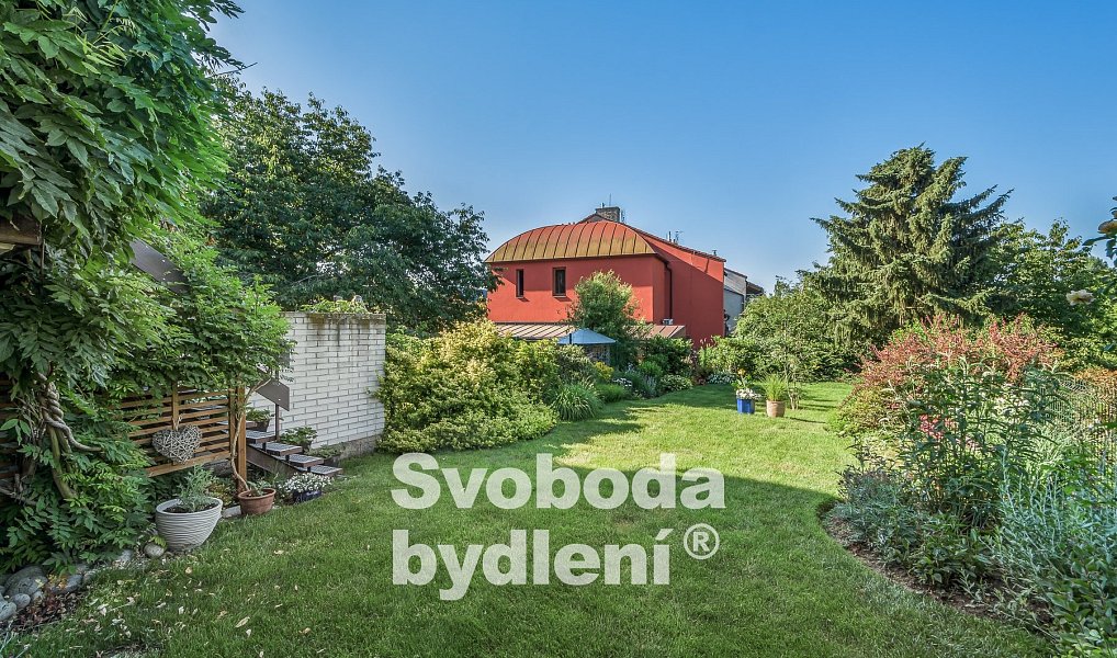 Prodej domu 222 m² s pozemkem 344 m², Praha – náhled fotky 36