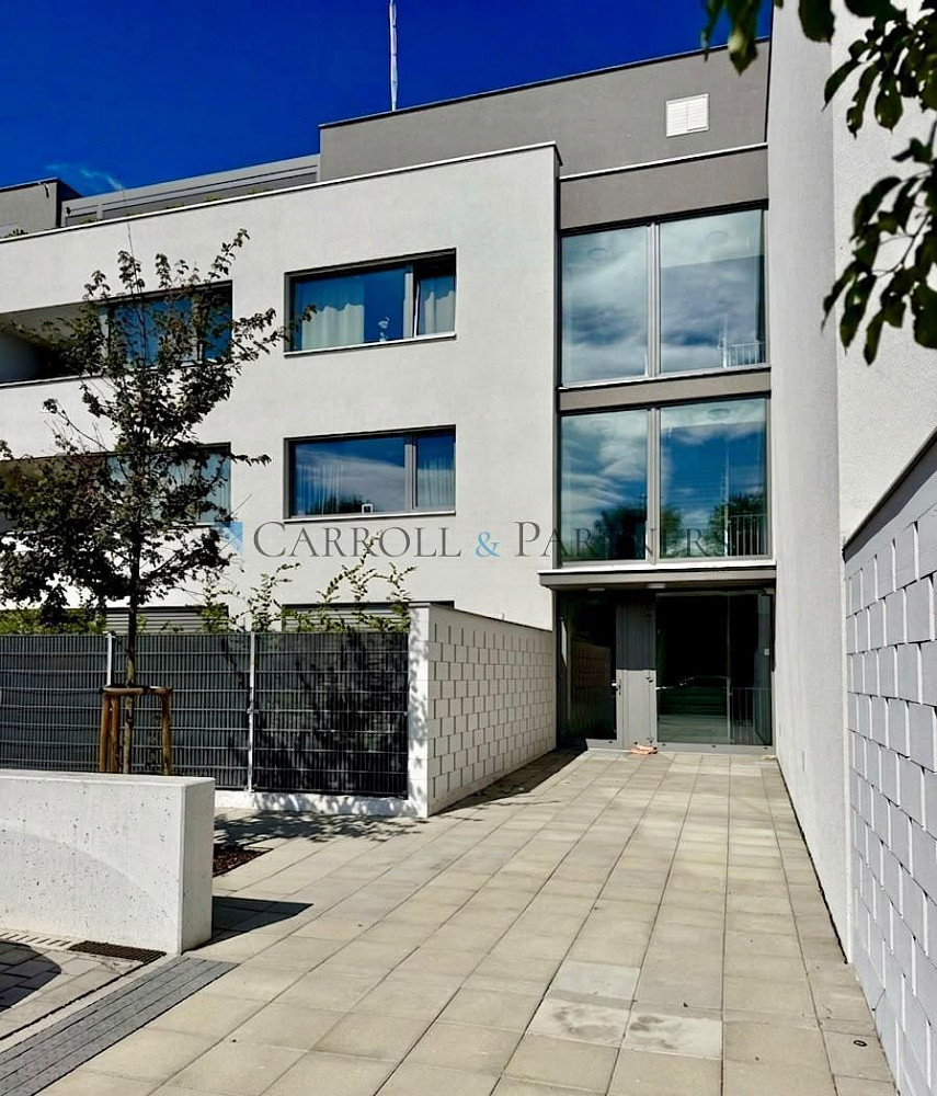 Pronájem luxusně zařízeného bytu 1kk s terasou, ulice U Hájenky, Slezská Ostrava