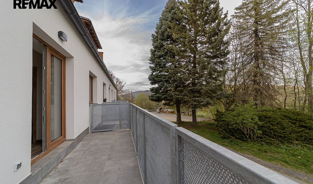 Prodej bytu 1+kk 59 m², Vrbno pod Pradědem – náhled fotky 2