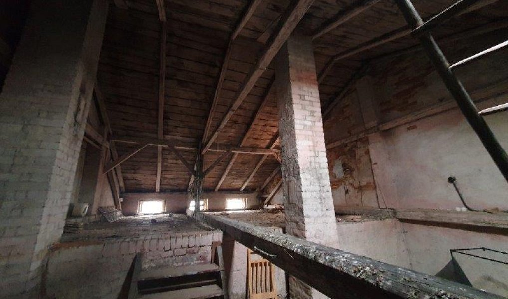 Prodej domu 300 m² s pozemkem 150 m², Jihlava – náhled fotky 24