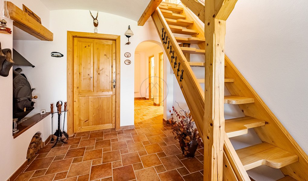Prodej domu 303 m² s pozemkem 27 142 m², Frymburk – náhled fotky 11