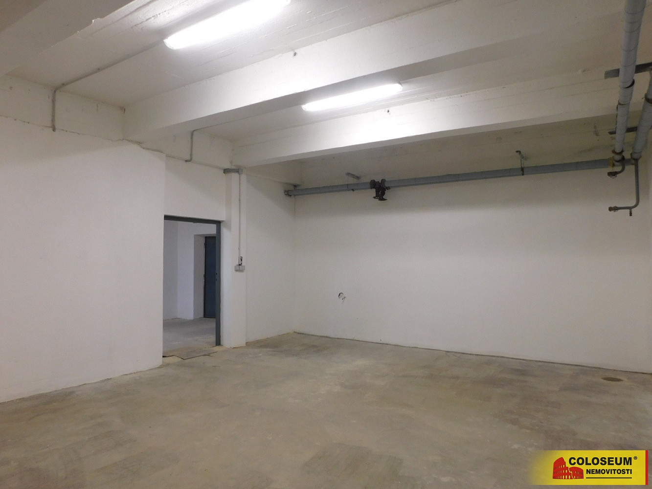 Pronájem skladovacích prostor 166 m² – fotografie 2