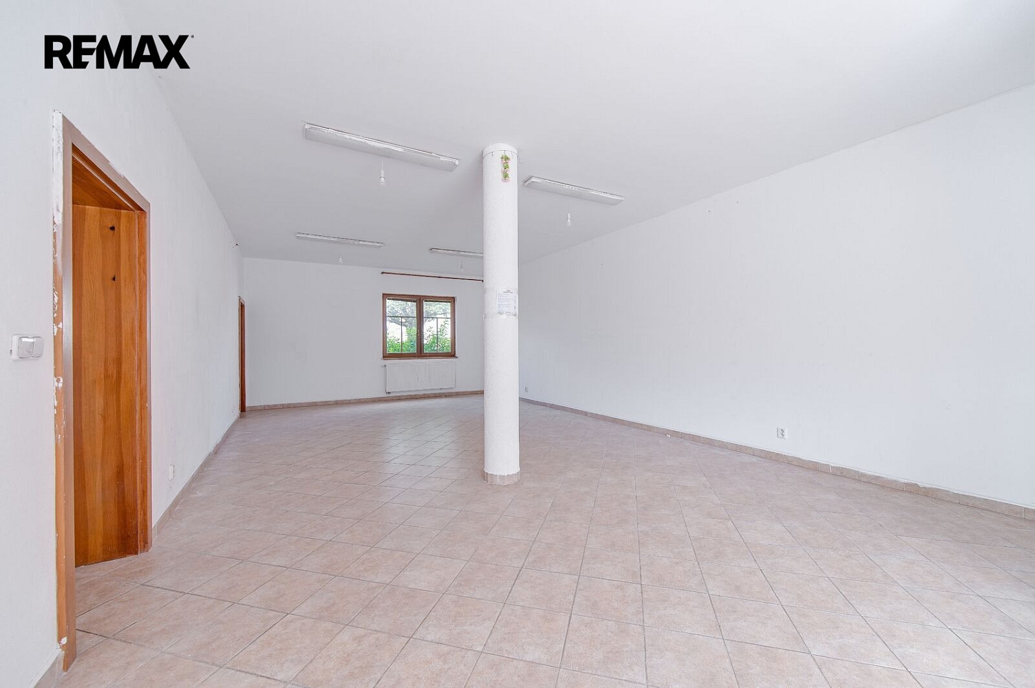Prodej domu 332 m² s pozemkem 104 m² – fotografie 4