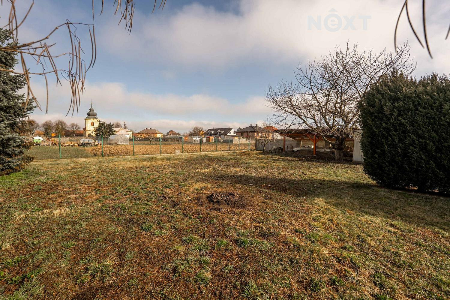 Prodej stavebního pozemku 1 494 m² – fotografie 4