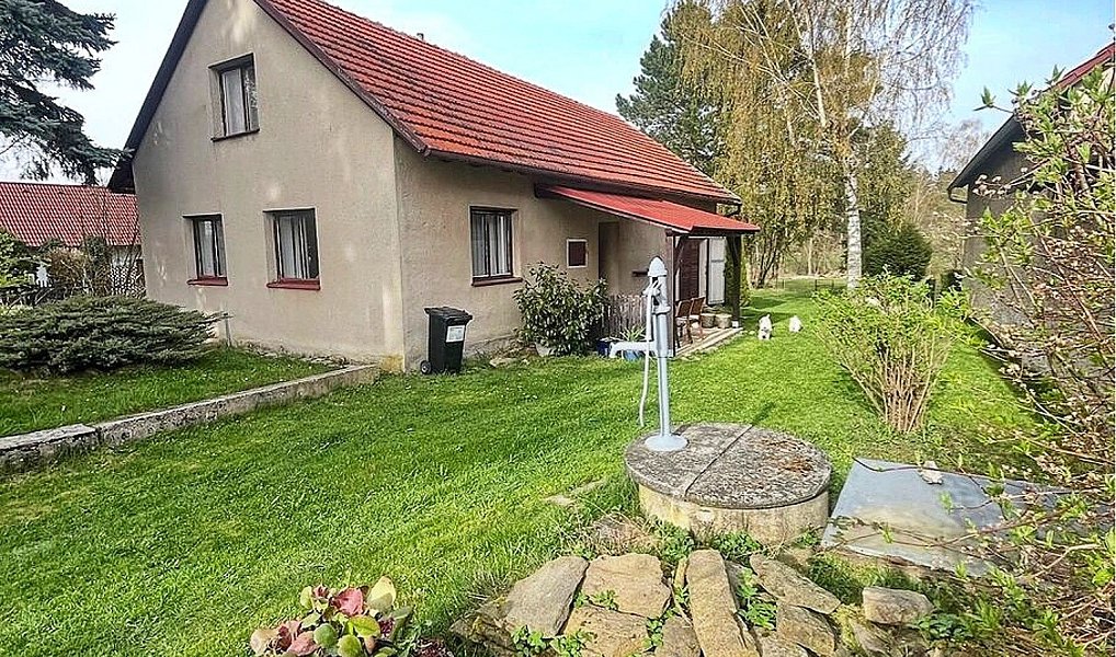 Prodej domu 150 m² s pozemkem 694 m², Rašovice – náhled fotky 18