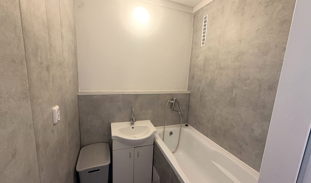 Prodej bytu 3+1 70 m², Březnice – náhled fotky 9
