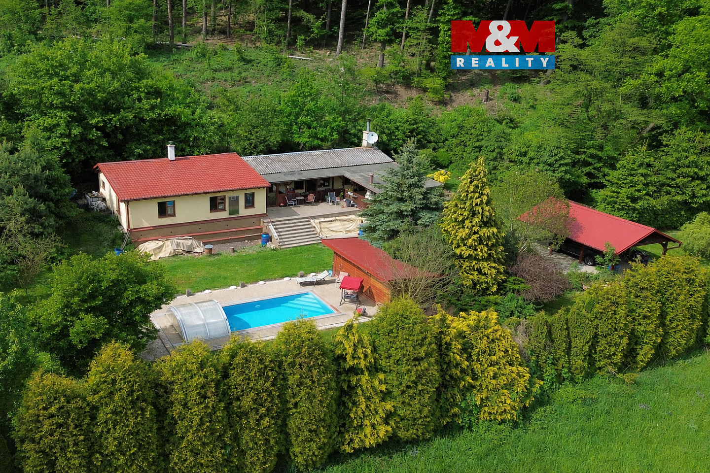 Prodej domu 124 m² s pozemkem 1 047 m²
