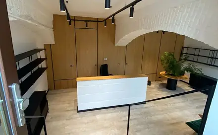 Pronájem obchodních prostor 80 m², Rašínovo nábřeží, Praha 2 - Nové Město