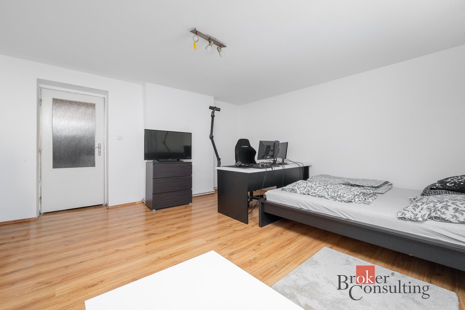Prodej bytu 1+1 35 m² — photo 3