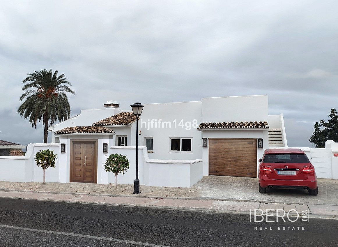 Casa 5+kk – Marbella, Nueva Andalucía - Vista 2