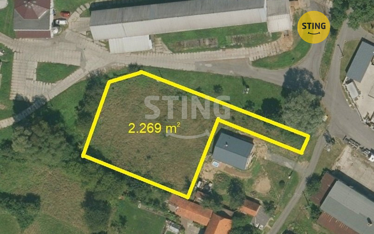 Prodej stavebního pozemku 2 269 m²
