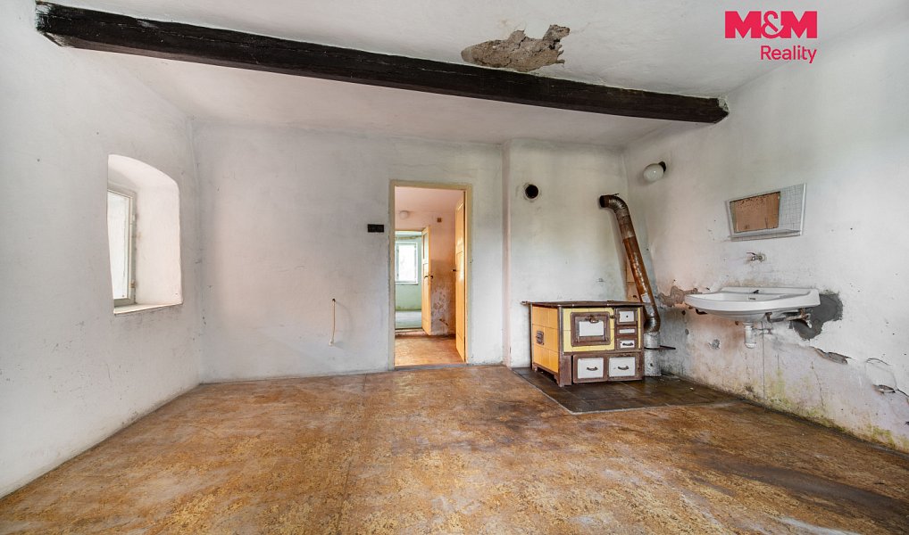 Prodej domu 125 m² s pozemkem 1 210 m², Sebranice – náhled fotky 8