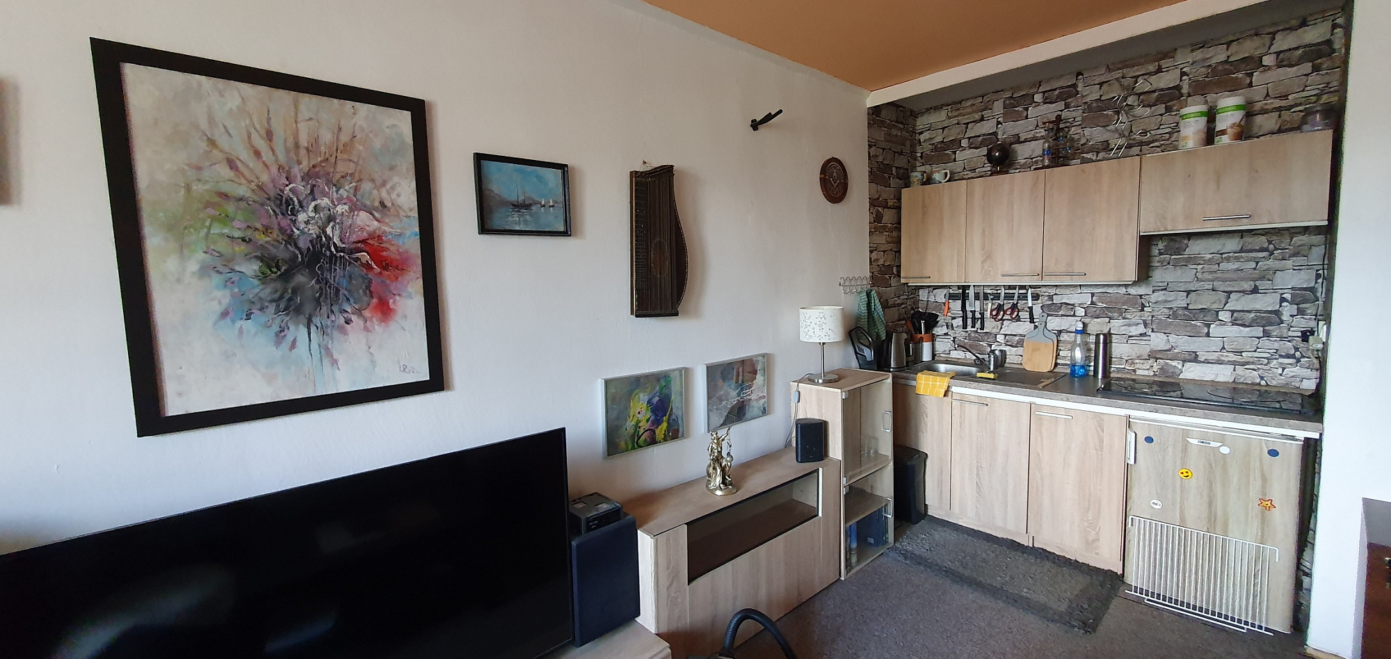 Pronájem bytu 1+kk 25 m² - Widok 4