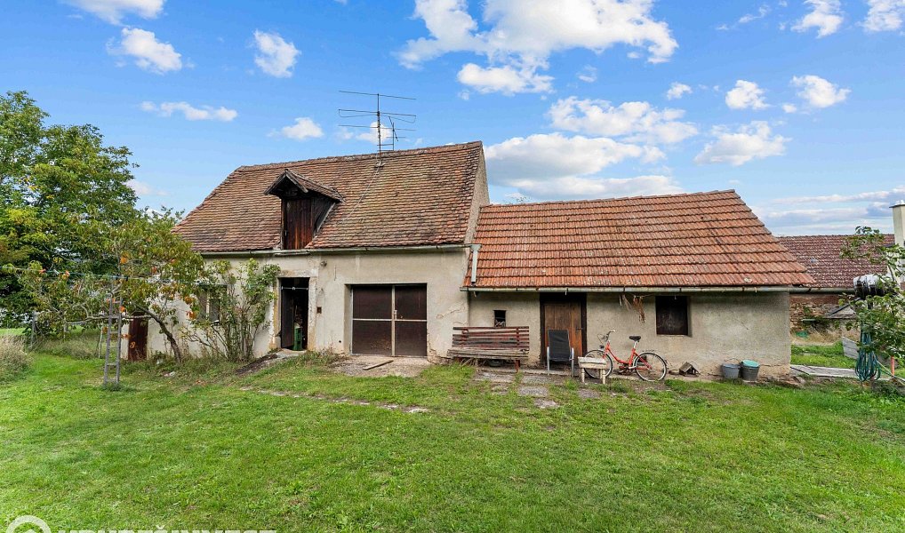 Prodej domu 140 m² s pozemkem 1 886 m², Nižbor – náhled fotky 5