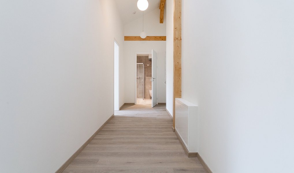 Pronájem bytu 3+kk 91 m², Praha – náhled fotky 9