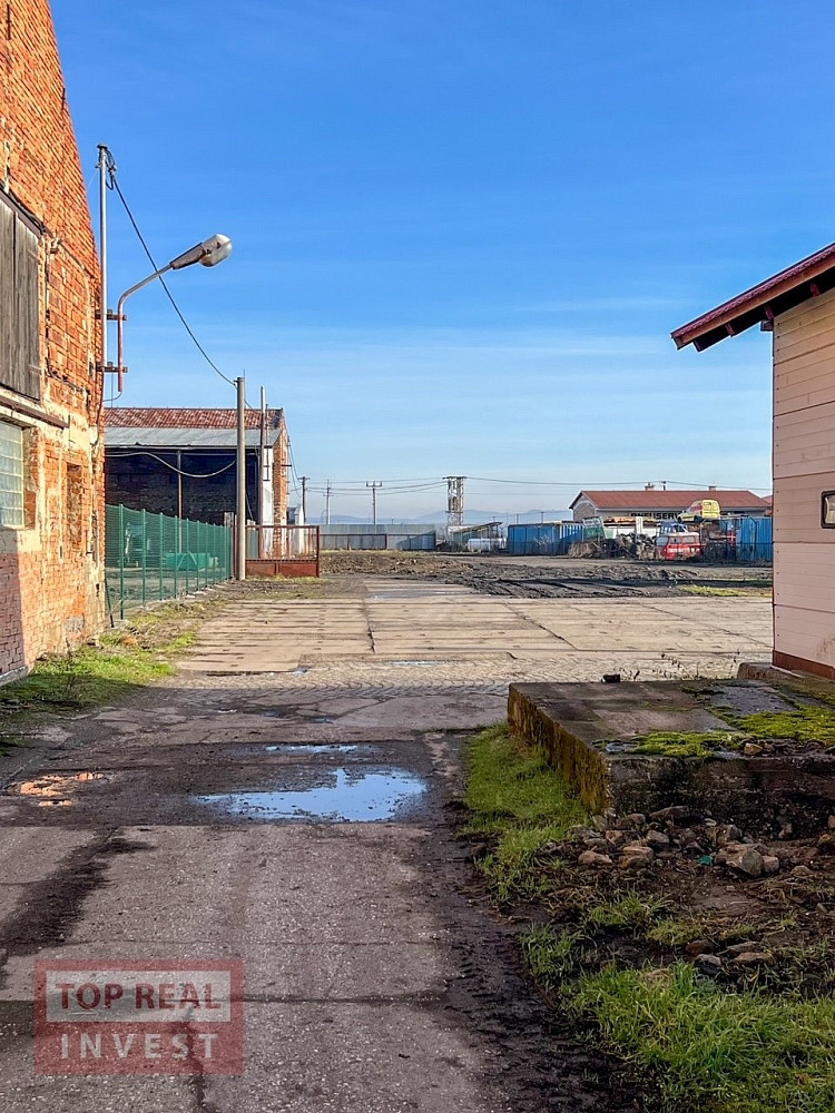 Pronájem skladovacích prostor 609 m² – fotografie 3