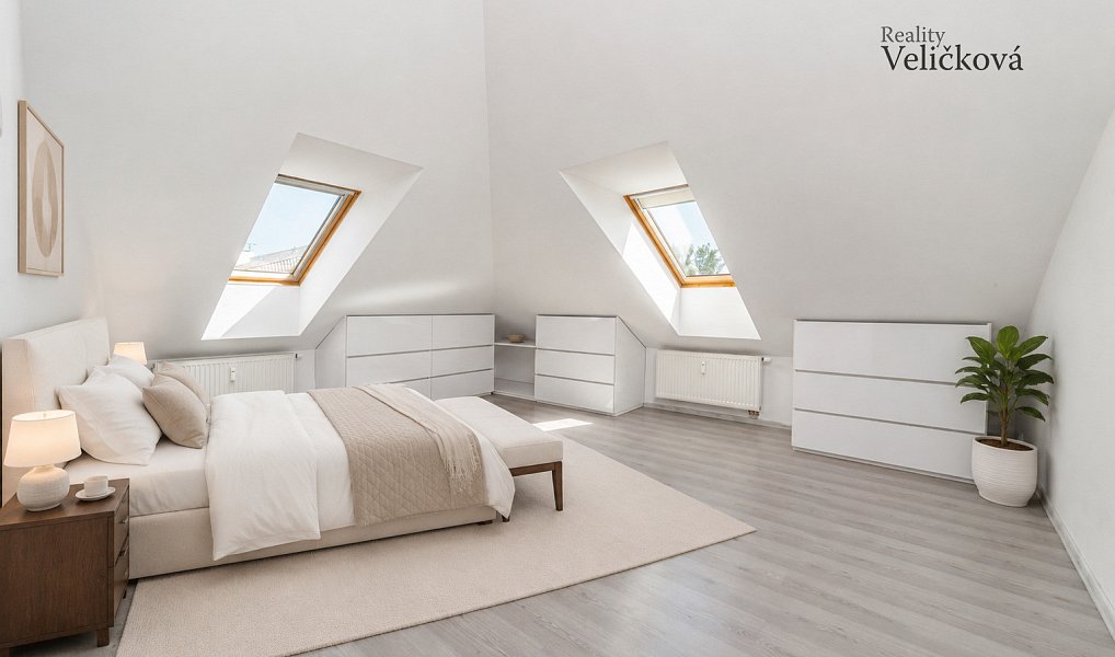 Prodej bytu 3+kk 75 m², Milovice – náhled fotky 9
