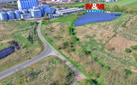 Prodej komerčního pozemku 5 275 m², Smiřice, okres Hradec Králové
