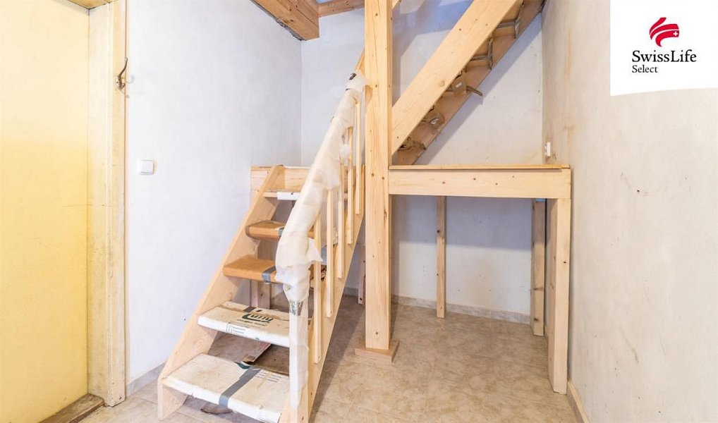 Prodej domu 240 m² s pozemkem 896 m², Kostomlátky – náhled fotky 10