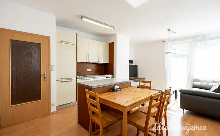 Pronájem bytu 3+kk 64 m²