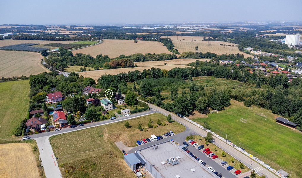 Prodej domu 193 m² s pozemkem 1 302 m², Strančice – náhled fotky 14
