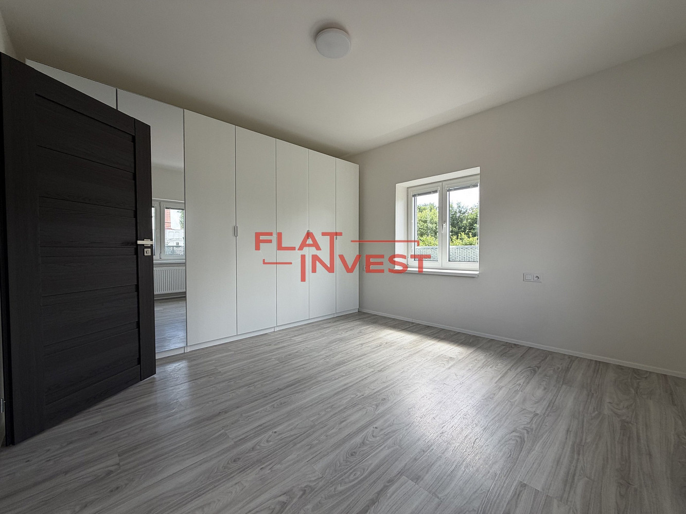Pronájem bytu 2+kk 47 m² – pohled 4