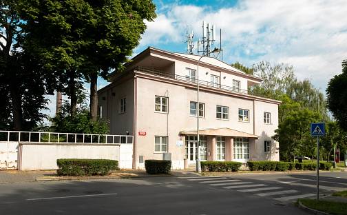 Prodej domu 854 m² s pozemkem 882 m², Ďáblická, Praha 8 - Ďáblice