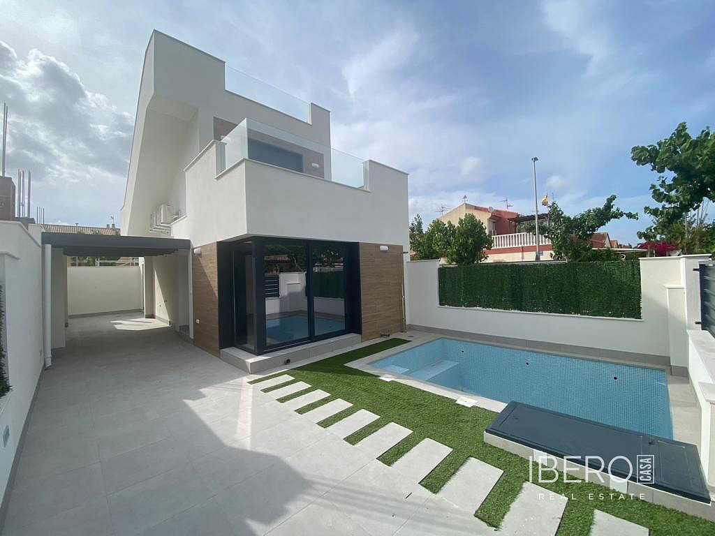 Prodej domu 95 m² s pozemkem 170 m²