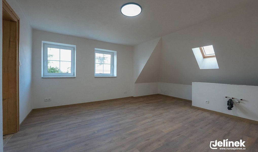 Prodej bytu 4+1 117 m², Polička – náhled fotky 6