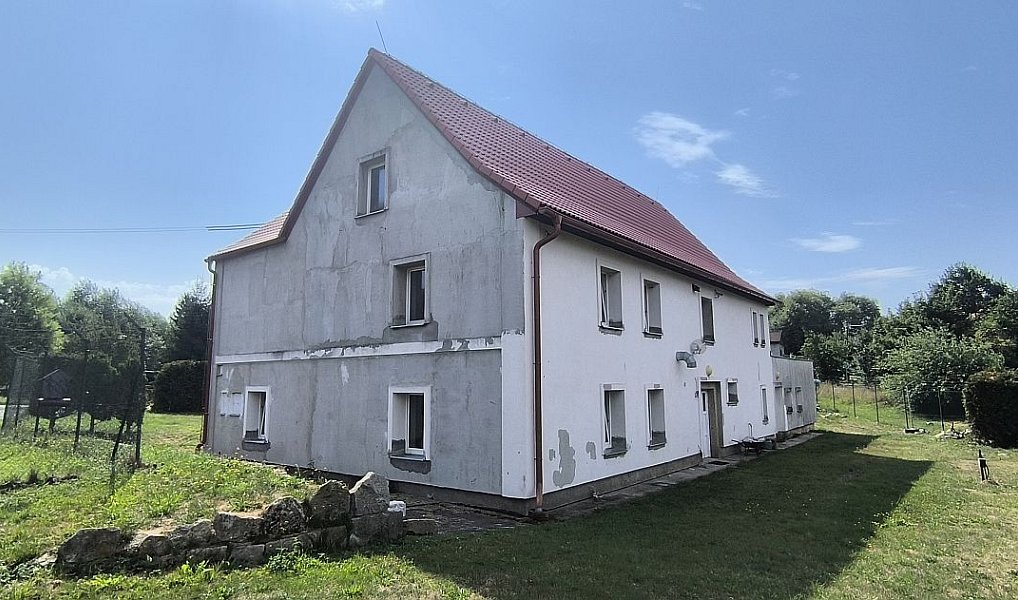 Prodej domu 284 m² s pozemkem 919 m², Cheb – náhled fotky 3