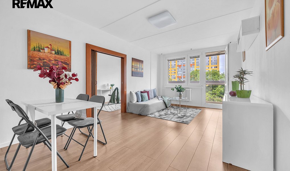 Prodej bytu 3+1 74 m², Praha – fotka 1 z 34
