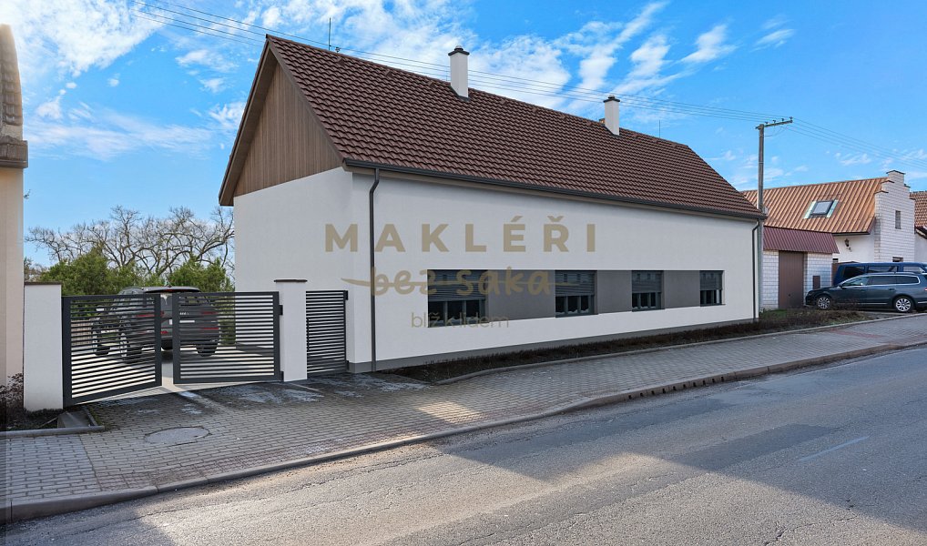 Prodej domu 400 m² s pozemkem 1 899 m², Cítov – náhled fotky 39