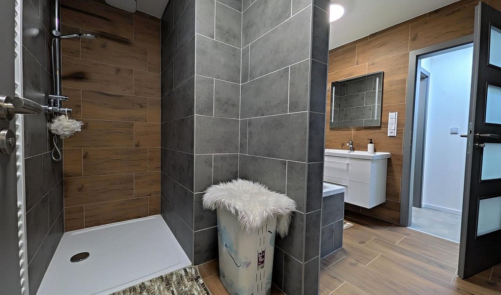 Prodej domu 164 m² s pozemkem 818 m², Stařechovice – náhled fotky 18