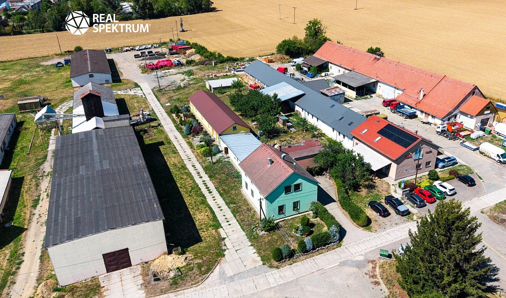 Prodej výrobních prostor 631 m², Vyškov – fotka 1 z 27