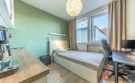 Prodej bytu 1+kk 17 m², Peroutkova, Praha 5 - Jinonice