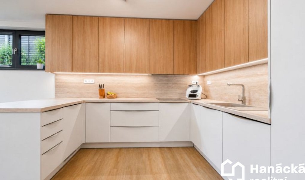 Prodej domu 200 m² s pozemkem 397 m², Olomouc – náhled fotky 15