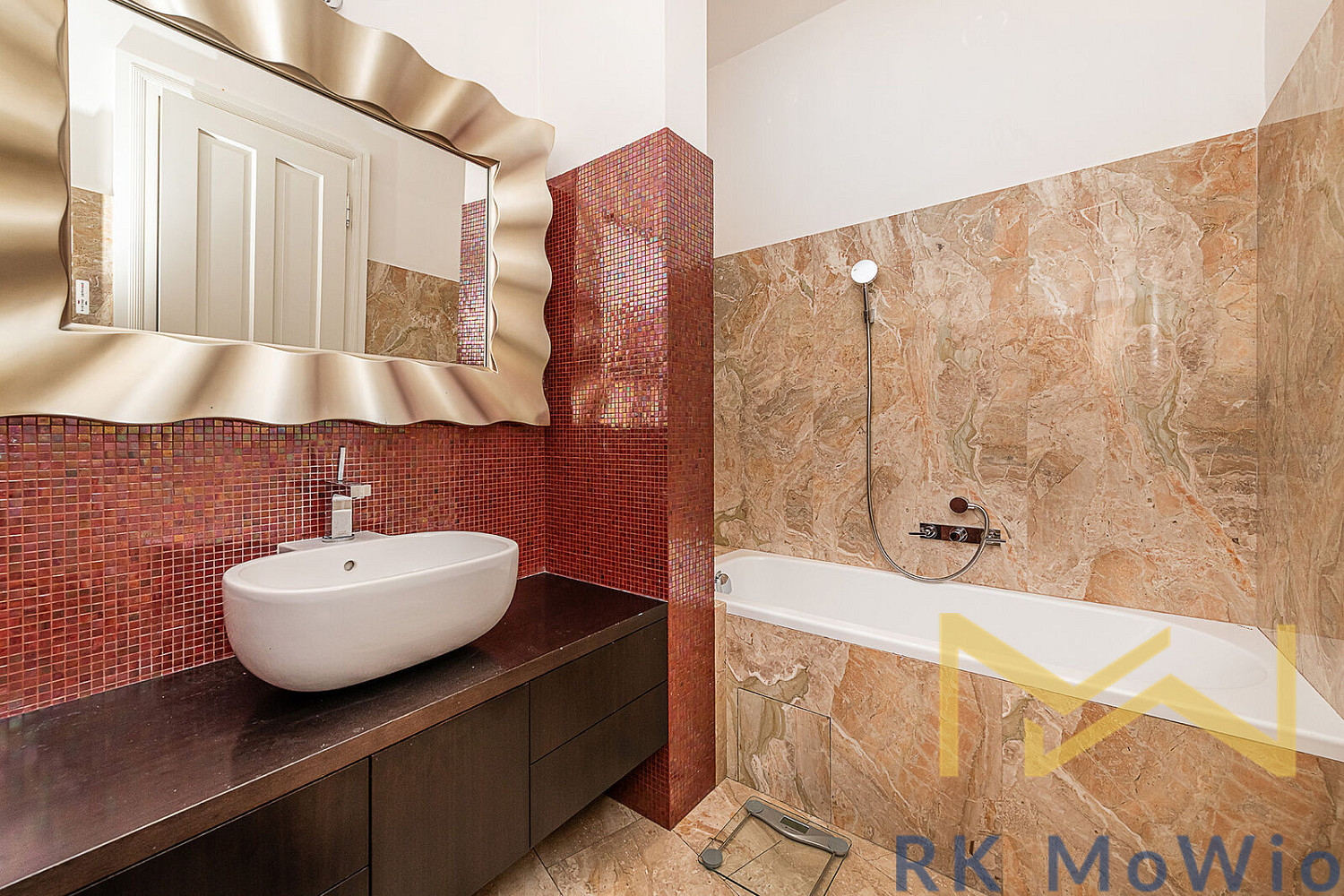 Pronájem bytu 4+kk 146 m² – fotografie 5