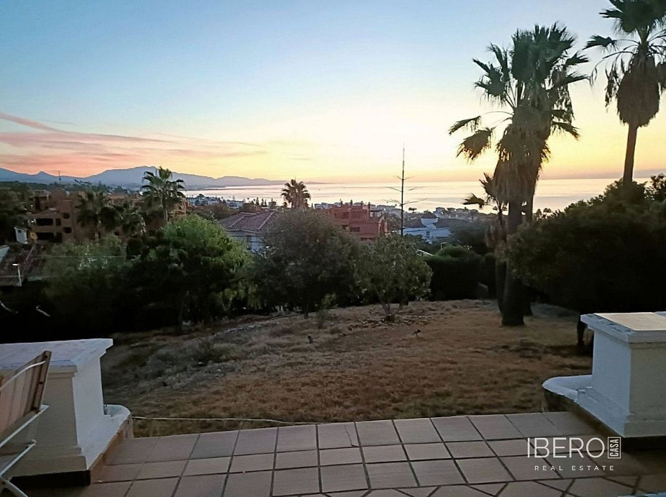 Casa 4+kk – Estepona, Barriada Islas Canarias - Más